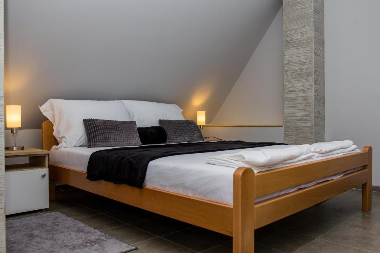 Feher Akac Guest House Palic Luaran gambar