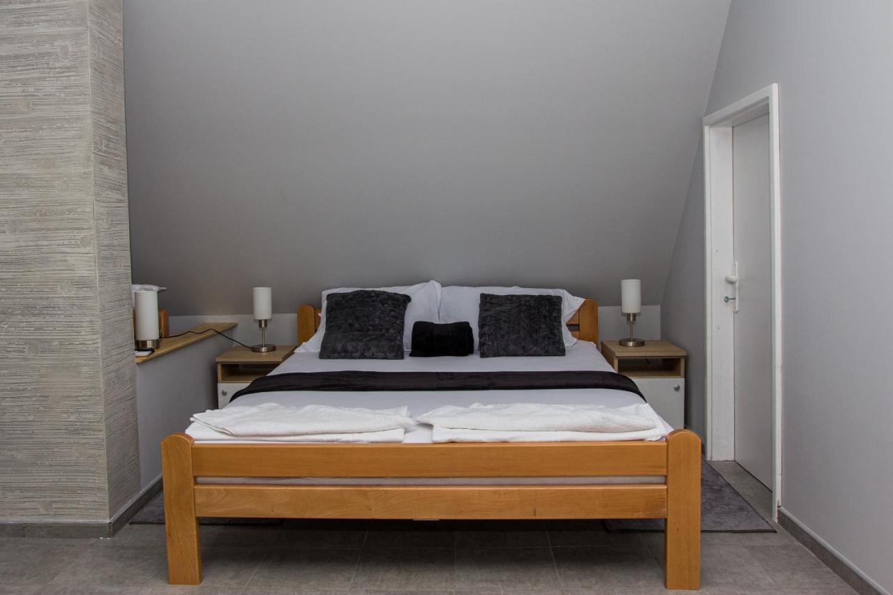 Feher Akac Guest House Palic Luaran gambar